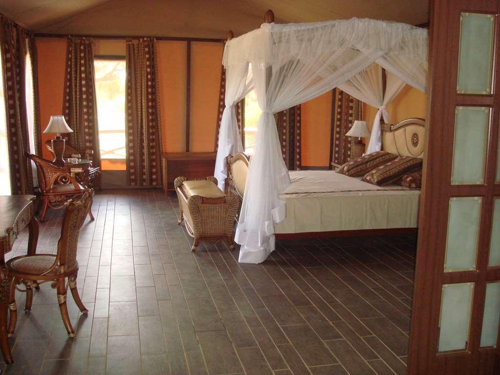 Hotel Kilima Safari Camp Oloitokitok Zimmer foto